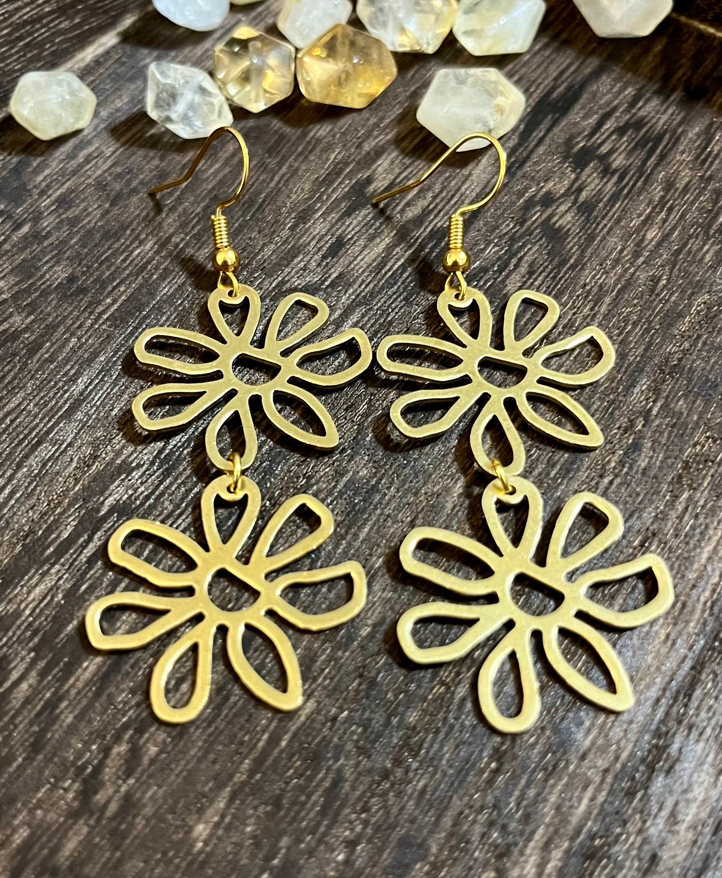 Daisy Dangle Earrings