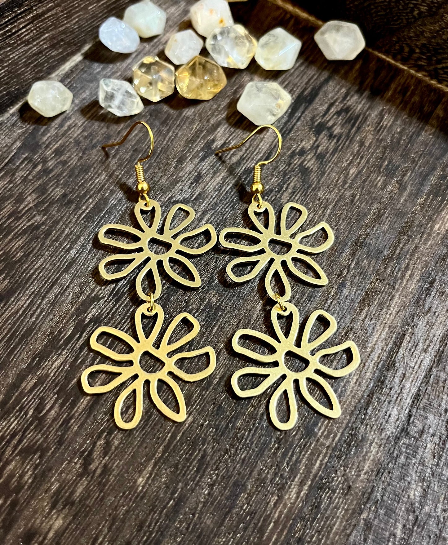 Daisy Dangle Earrings